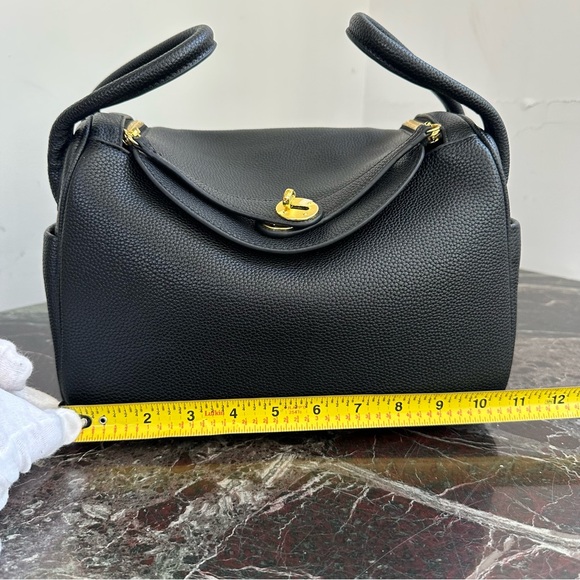 Fashion Leather Pillow bag Crossbody Bag Gold hardware - Picture 13 of 14